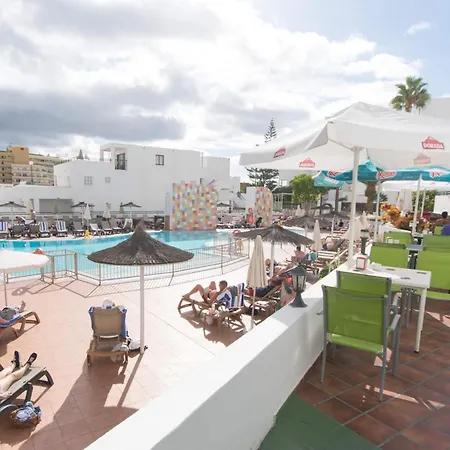 Sunset Bay 45 - Two Bed أذيخي