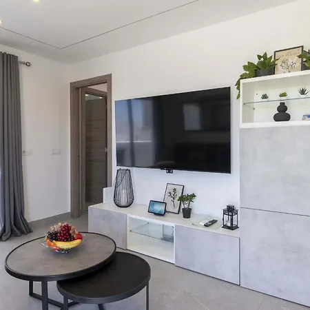 Sunset Bay 45 - Two Bed Apartment Costa Adeje (Tenerife)