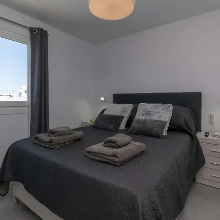 Sunset Bay 45 - Two Bed شقة أذيخي